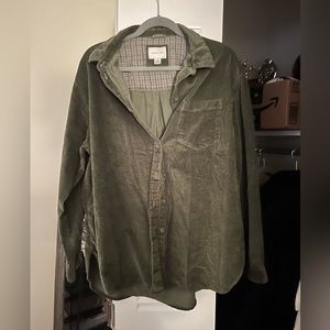 American eagle velvet button up